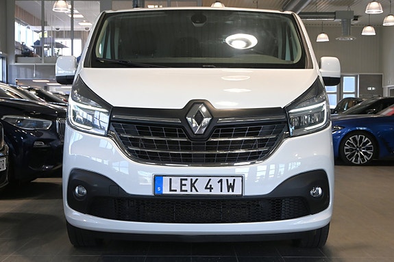 Renault Trafic 5 of 5