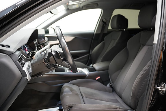 Audi A4 7 of 26
