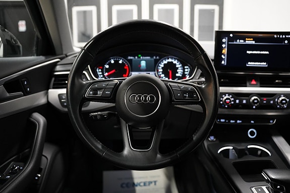 Audi A4 11 of 26