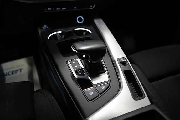Audi A4 14 of 26