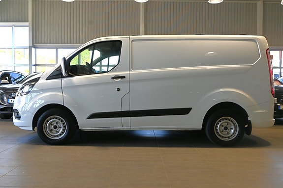Ford Transit Custom 2 of 5