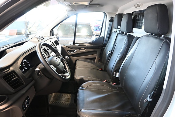 Ford Transit Custom 7 of 16
