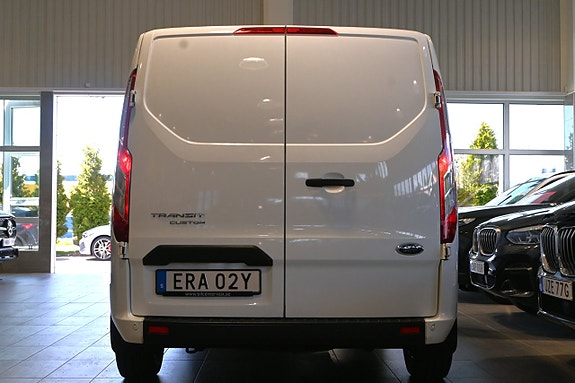 Ford Transit Custom 4 of 5