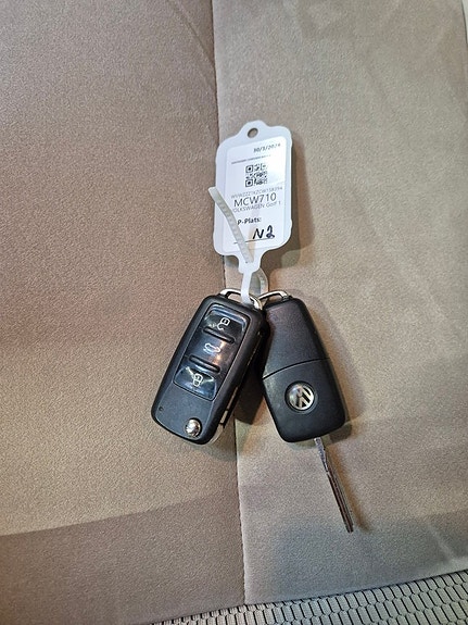 Volkswagen Golf I 13 of 13