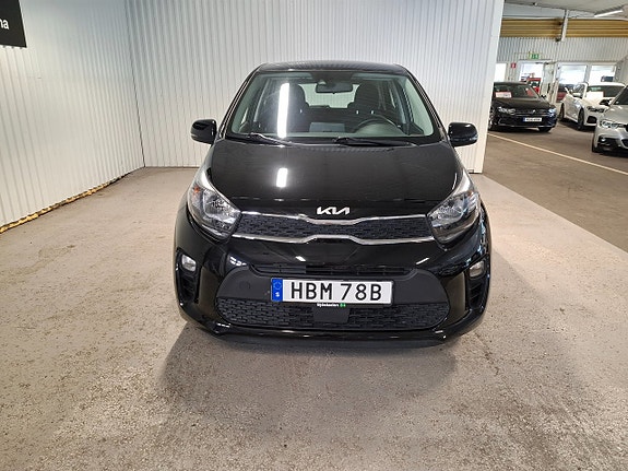 Kia Picanto 2 of 15