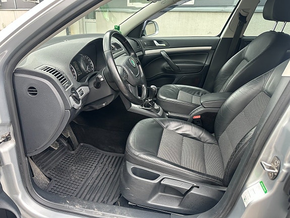 Skoda Octavia 10 of 12