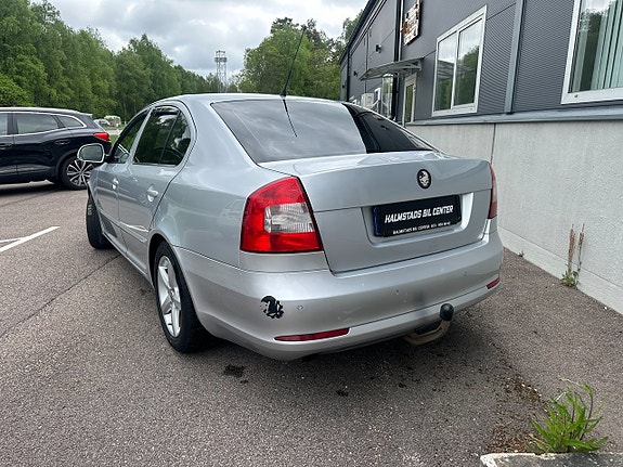 Skoda Octavia 7 of 12