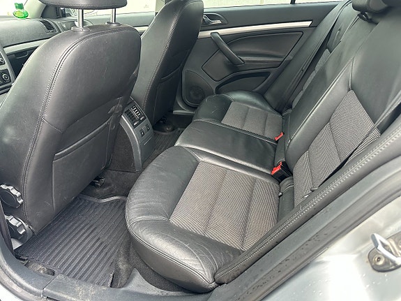 Skoda Octavia 12 of 12