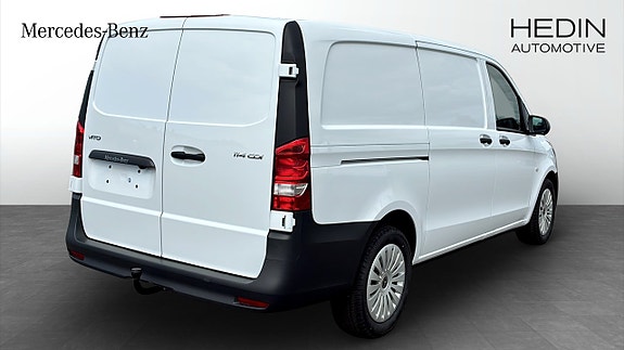 Mercedes-Benz Vito 114 2 of 5