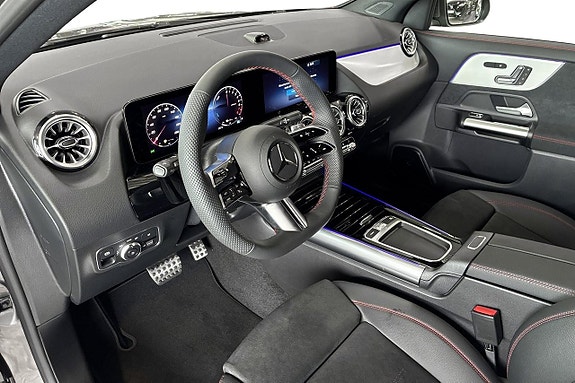 Mercedes-Benz GLA250 e 6 of 15