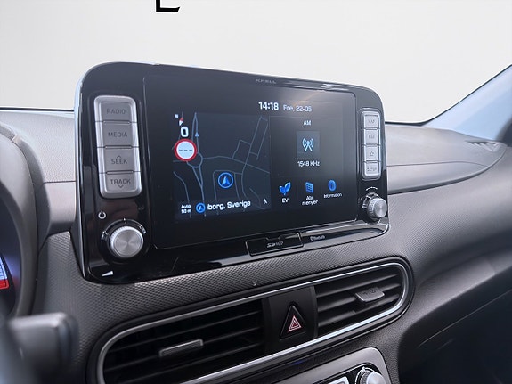 Hyundai Kona 12 of 17