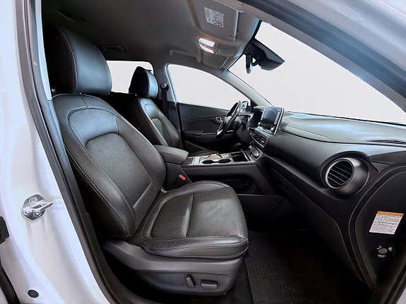 Hyundai Kona 17 of 17