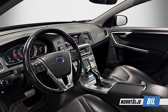 Volvo V60 9 of 17