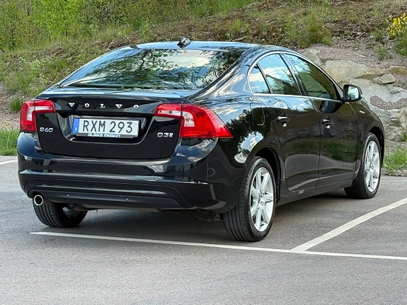 Volvo S60 5 of 5