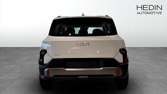 Kia EV2 7 of 12