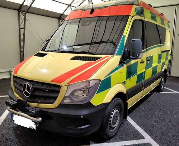 Mercedes-Benz Sprinter 319