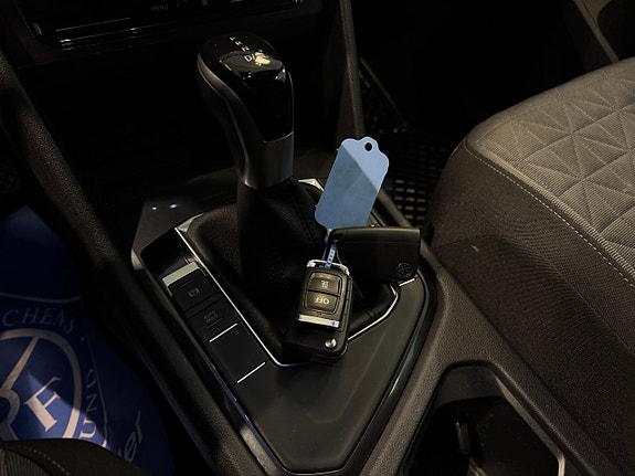 Volkswagen Tiguan 16 of 24