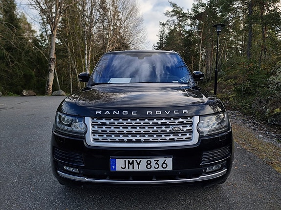 Land Rover Range Rover 2 of 5