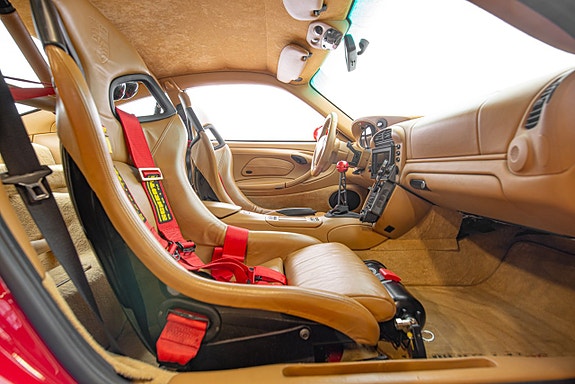 Porsche 911 Turbo 15 of 30