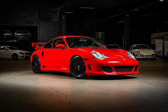 Porsche 911 Turbo 7 of 30
