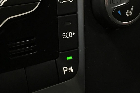 Volvo V40 24 of 26