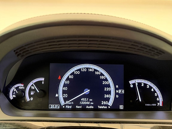 Mercedes-Benz S350 17 of 27