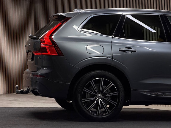 Volvo XC60 12 of 30