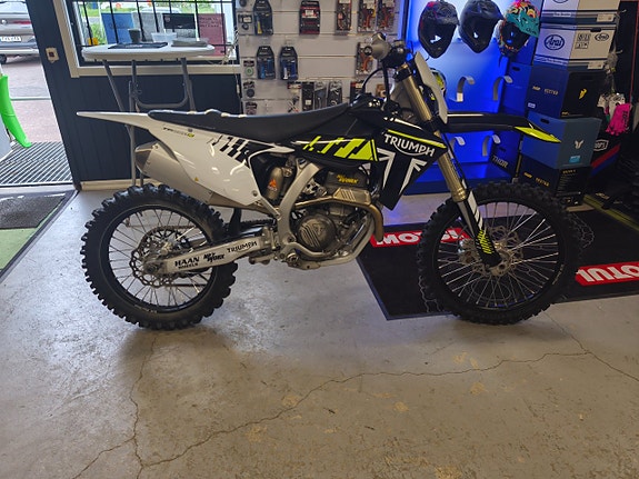 Triumph TF 250