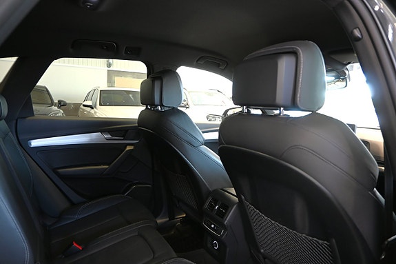 Audi Q5 12 of 19