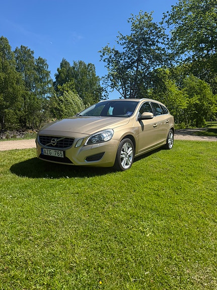 Brugt Volvo V60 2.4