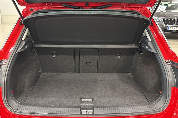 Volkswagen T-Roc 22 of 23