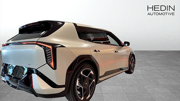 Kia EV4 13 of 13