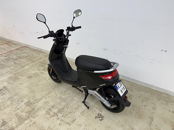 LV LX 04 Lvneng Ny Ord Pris 23995:- 45kmh 3 of 7