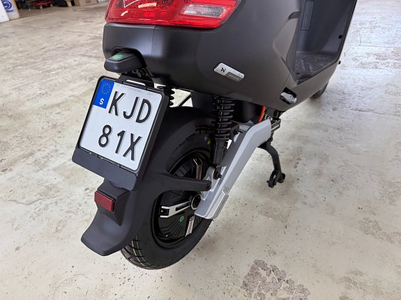 LV LX 04 Lvneng Ny Ord Pris 23995:- 45kmh 6 of 7