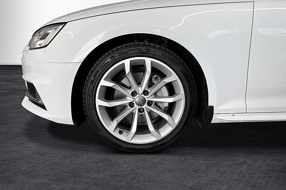 Audi A4 22 of 22