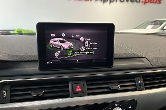 Audi A4 14 of 22