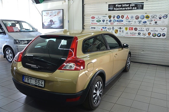 Volvo C30 2 of 11
