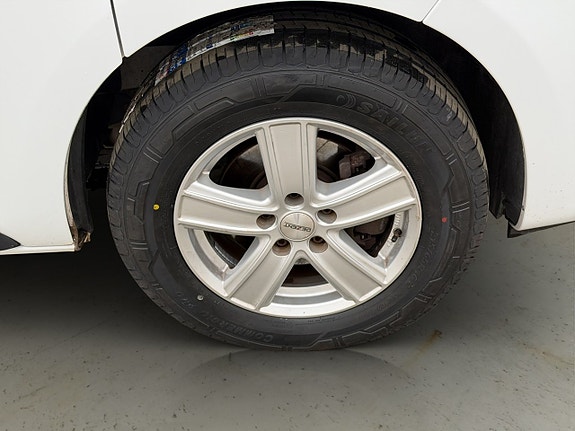 Opel Vivaro 28 of 28