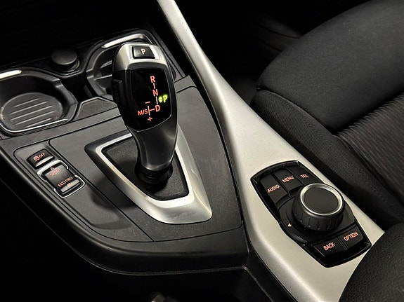 BMW 118d 17 of 24
