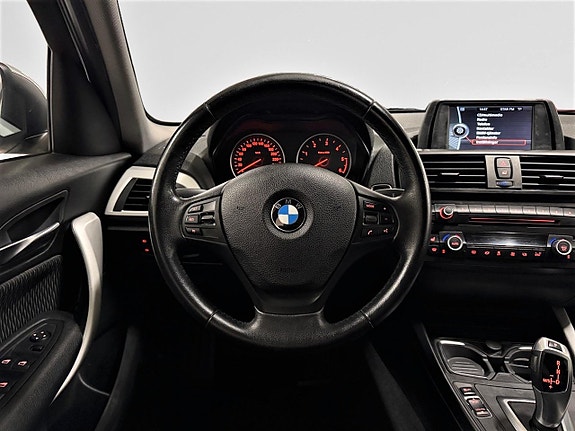 BMW 118d 13 of 24