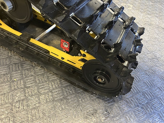 Ski-Doo MXZ X-RS Competition 850 E-TEC Turbo R Momsad 6 of 9