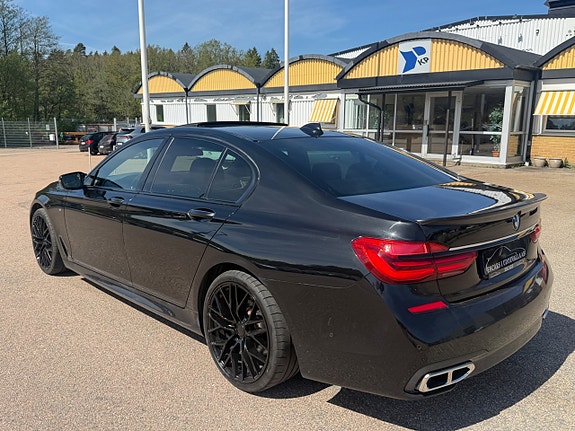 BMW 730 24 of 30