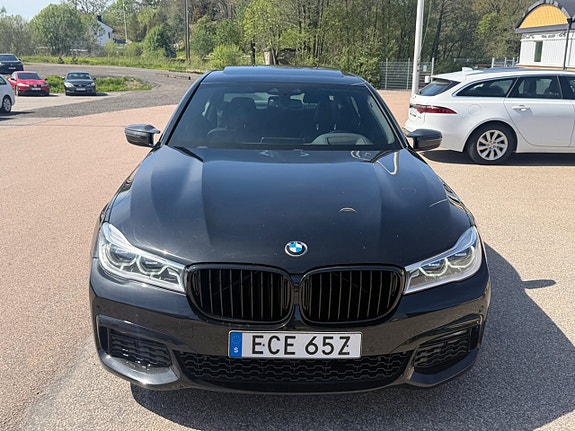 BMW 730 27 of 30