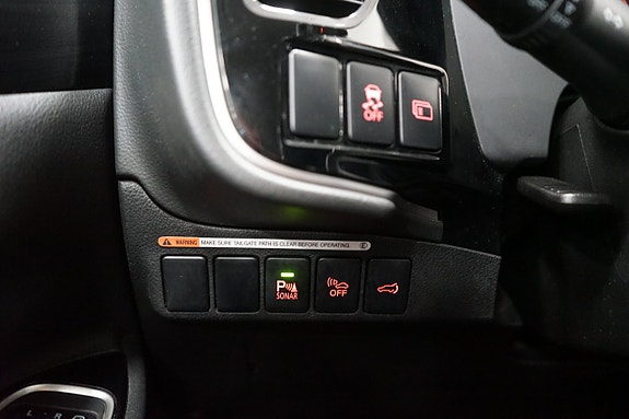 Mitsubishi Outlander 23 of 25
