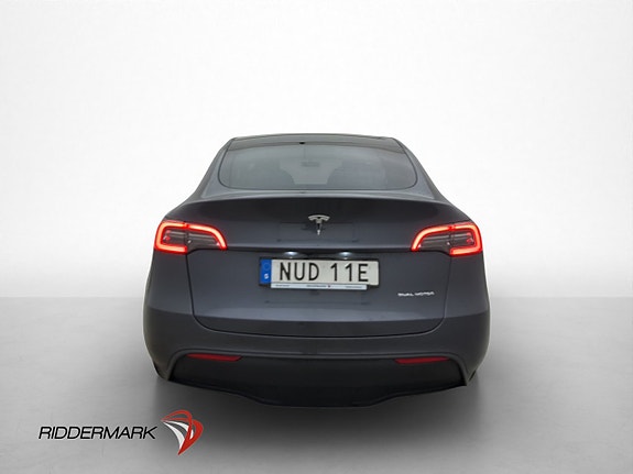Tesla Model Y 6 of 30