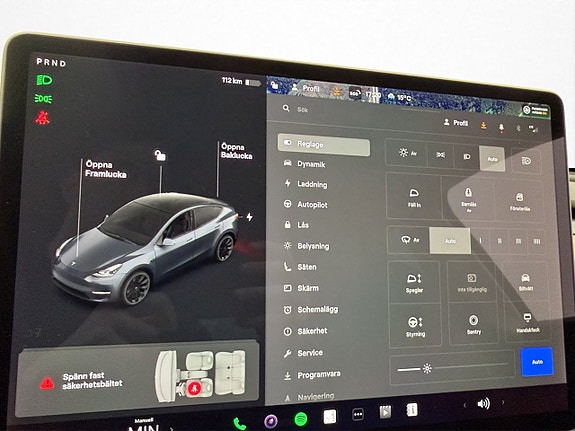 Tesla Model Y 19 of 30