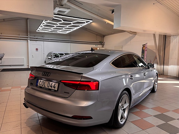 Audi A5 7 of 26