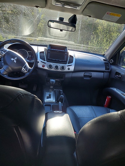 Mitsubishi L200 5 of 9