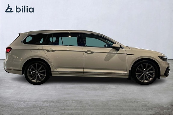 Volkswagen Passat 5 of 5