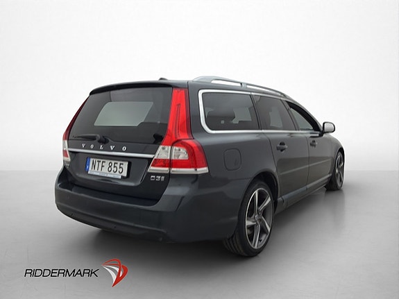 Volvo V70 8 of 30